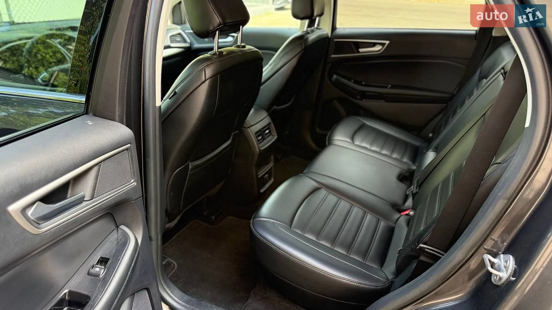 2019 Ford Edge - мініатюра 21