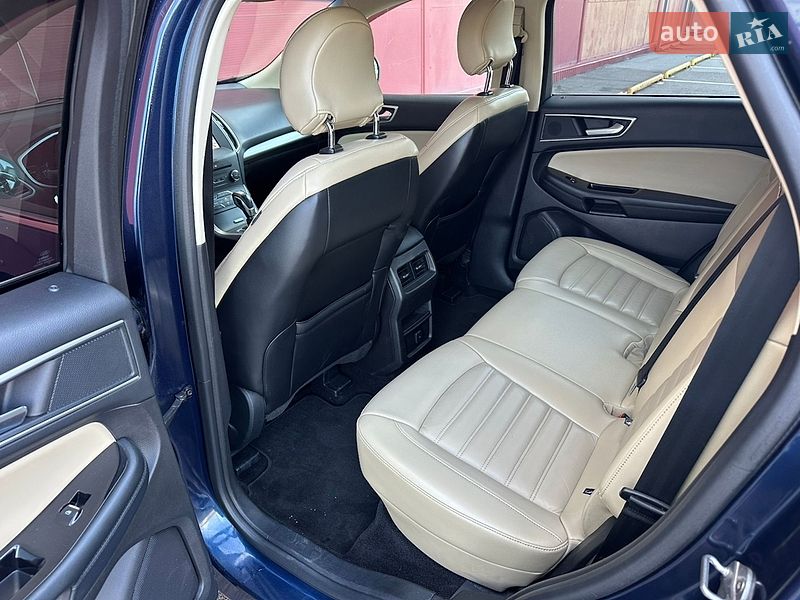 Внедорожник / Кроссовер Ford Edge 2017 в Киеве