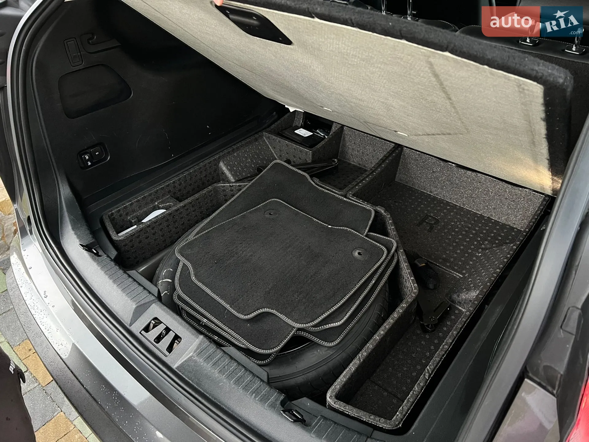 2019 Ford Edge - мініатюра 40
