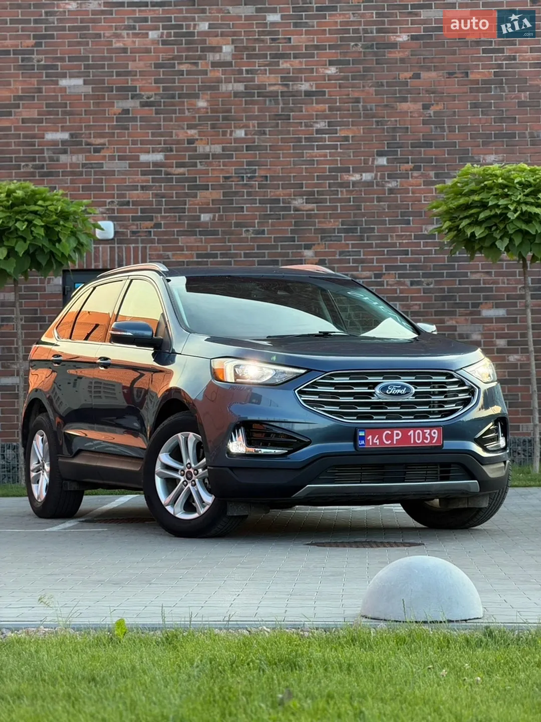 2019 Ford Edge - мініатюра 3