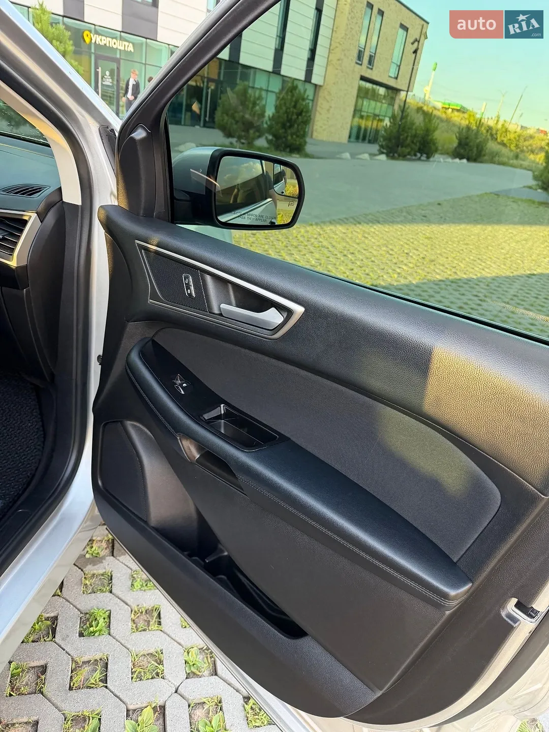 2016 Ford Edge - мініатюра 12