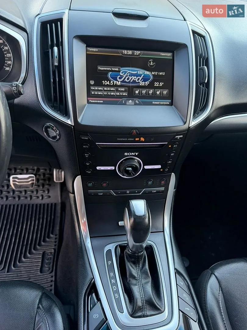 2017 Ford Edge - мініатюра 25