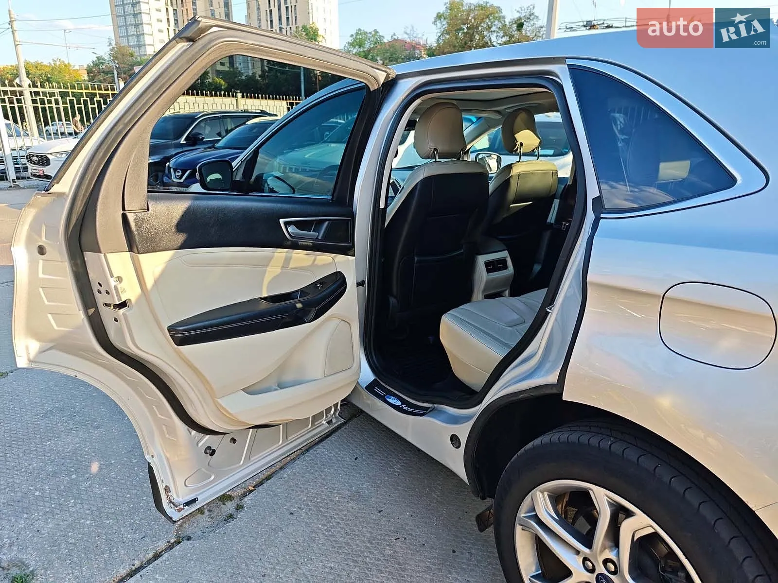 2016 Ford Edge - мініатюра 17