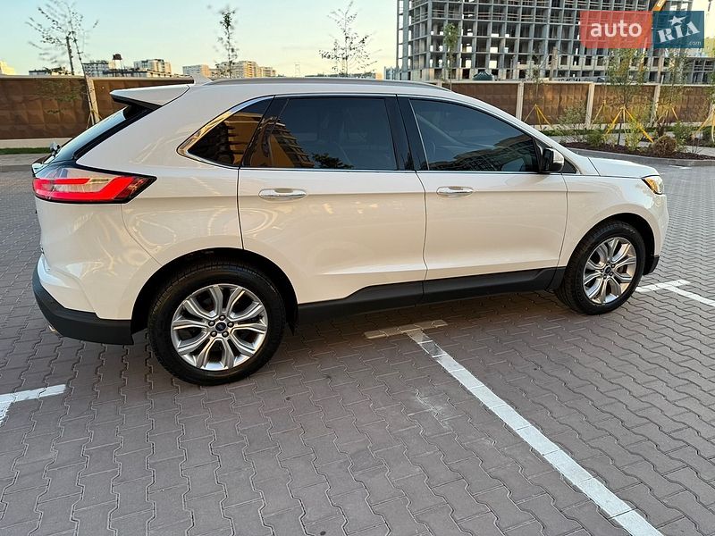 Внедорожник / Кроссовер Ford Edge 2020 в Киеве