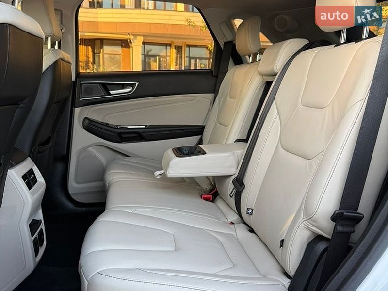 Позашляховик / Кросовер Ford Edge 2020 в Києві