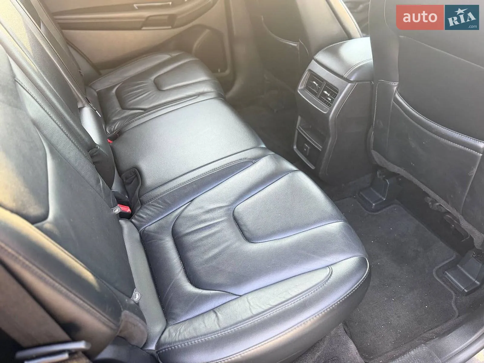 2016 Ford Edge - мініатюра 18