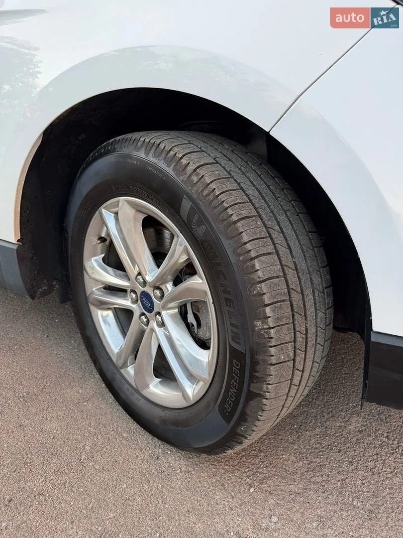 2016 Ford Edge - мініатюра 16