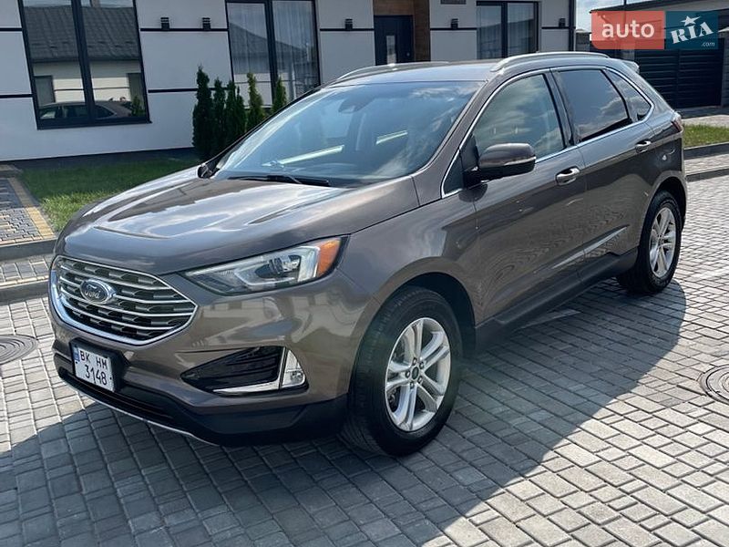 Внедорожник / Кроссовер Ford Edge 2019 в Вараше