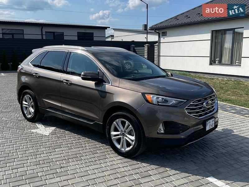 Внедорожник / Кроссовер Ford Edge 2019 в Вараше