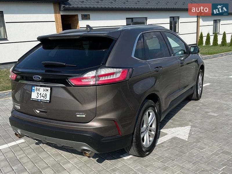 Внедорожник / Кроссовер Ford Edge 2019 в Вараше