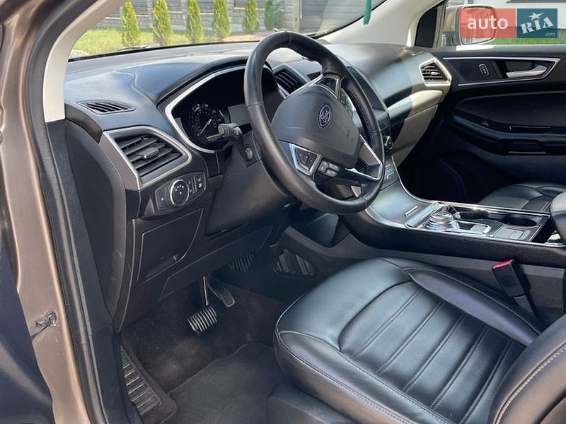 Внедорожник / Кроссовер Ford Edge 2019 в Вараше
