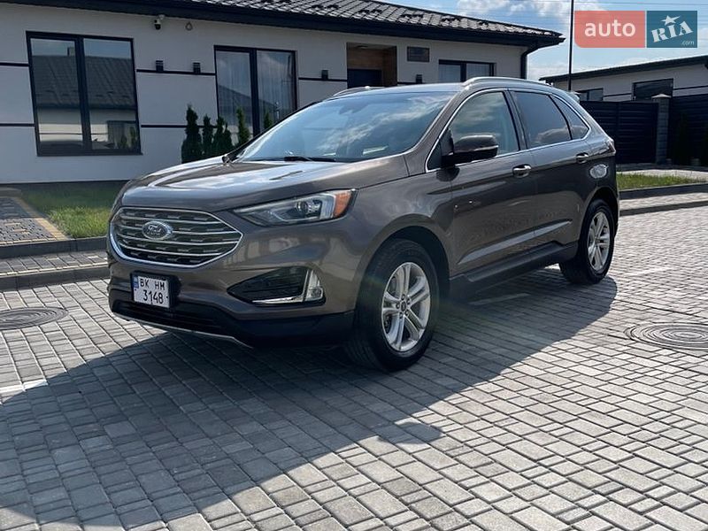 Внедорожник / Кроссовер Ford Edge 2019 в Вараше