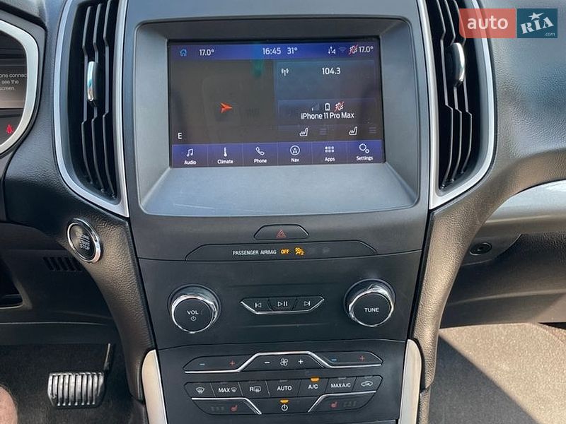 Внедорожник / Кроссовер Ford Edge 2019 в Вараше