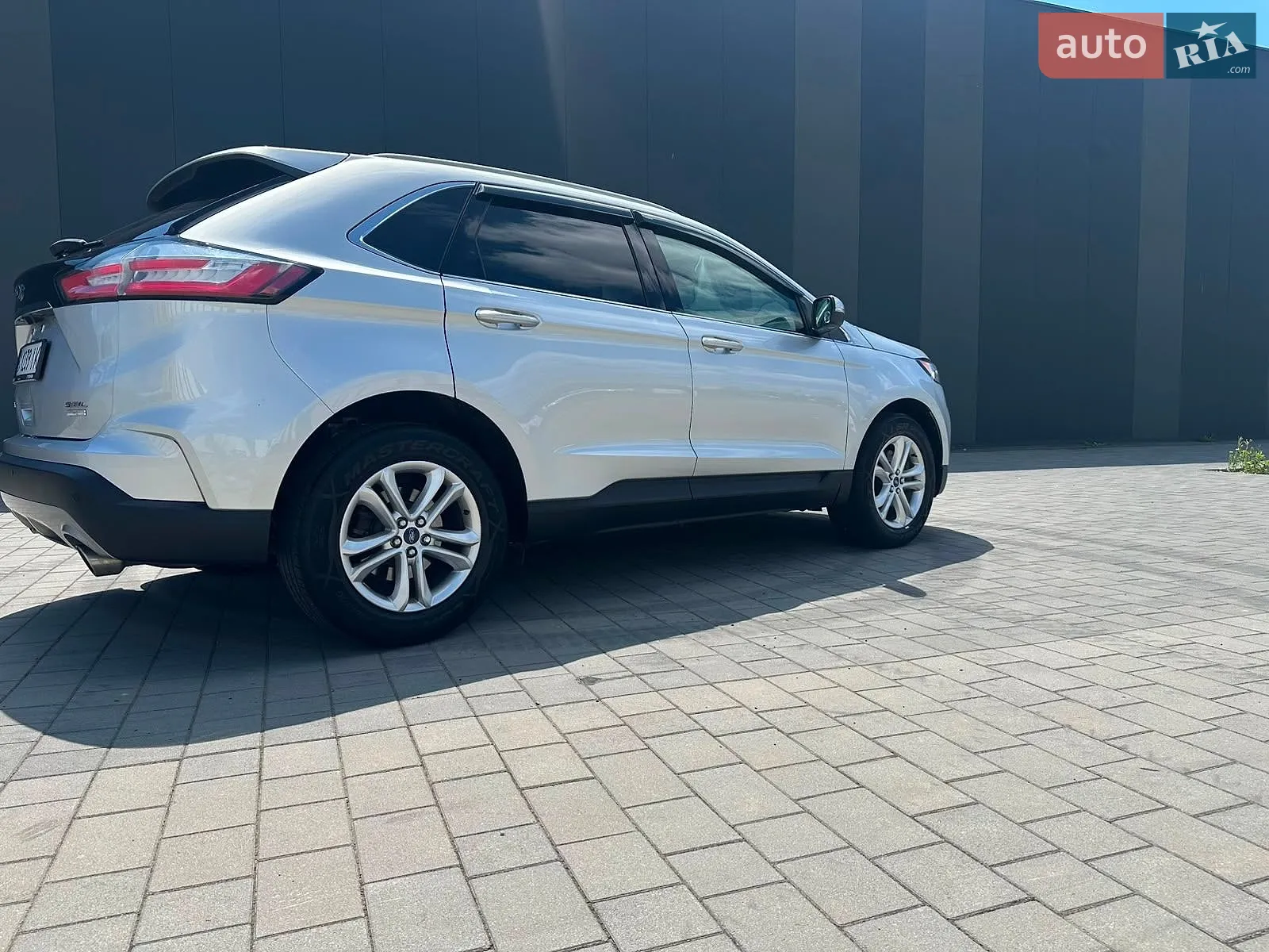 2019 Ford Edge - мініатюра 18