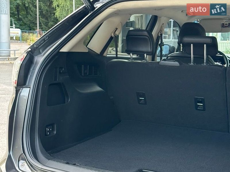 Позашляховик / Кросовер Ford Edge 2018 в Славуті