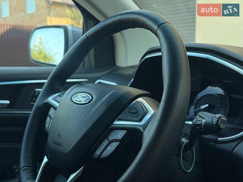 Внедорожник / Кроссовер Ford Edge 2016 в Шепетовке