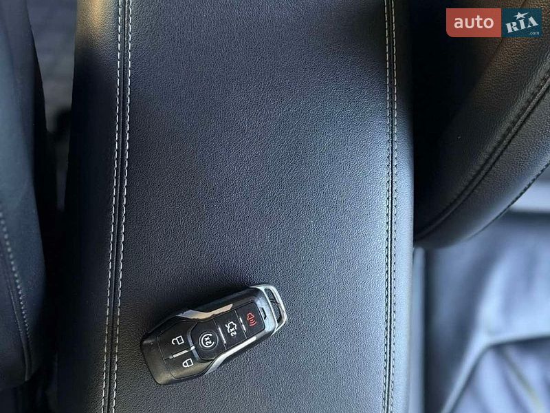 Внедорожник / Кроссовер Ford Edge 2016 в Шепетовке