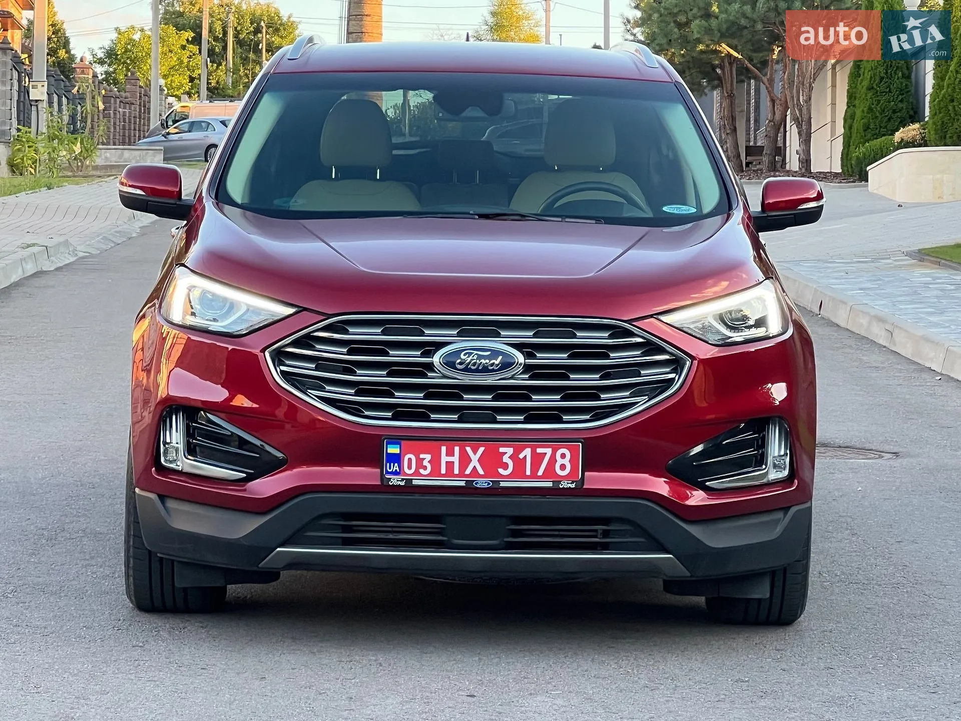 2019 Ford Edge - мініатюра 2