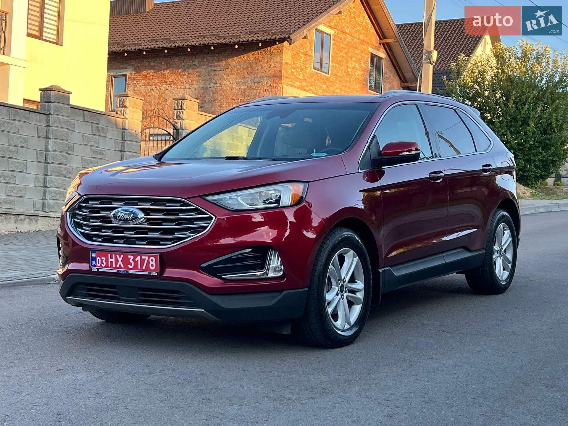 2019 Ford Edge - фото 1