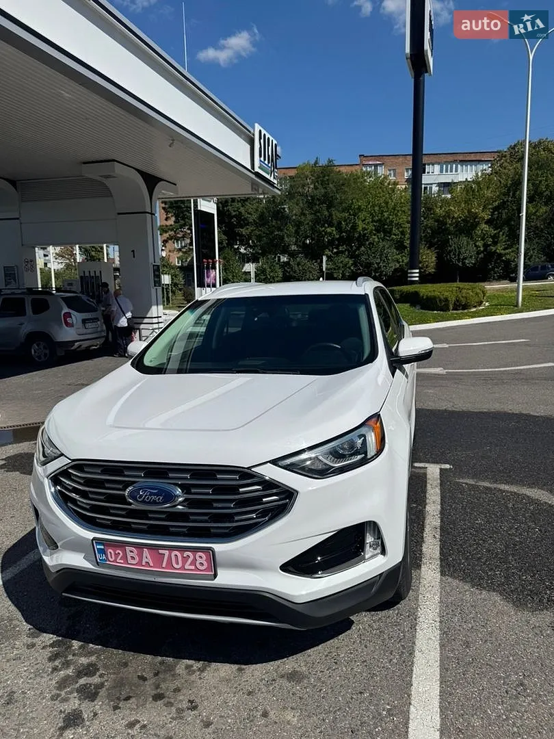 2019 Ford Edge - фото 1