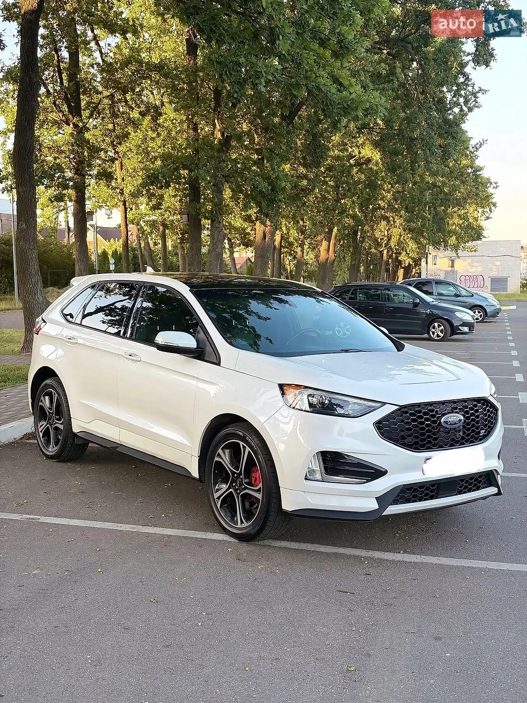 2019 Ford Edge - фото 1