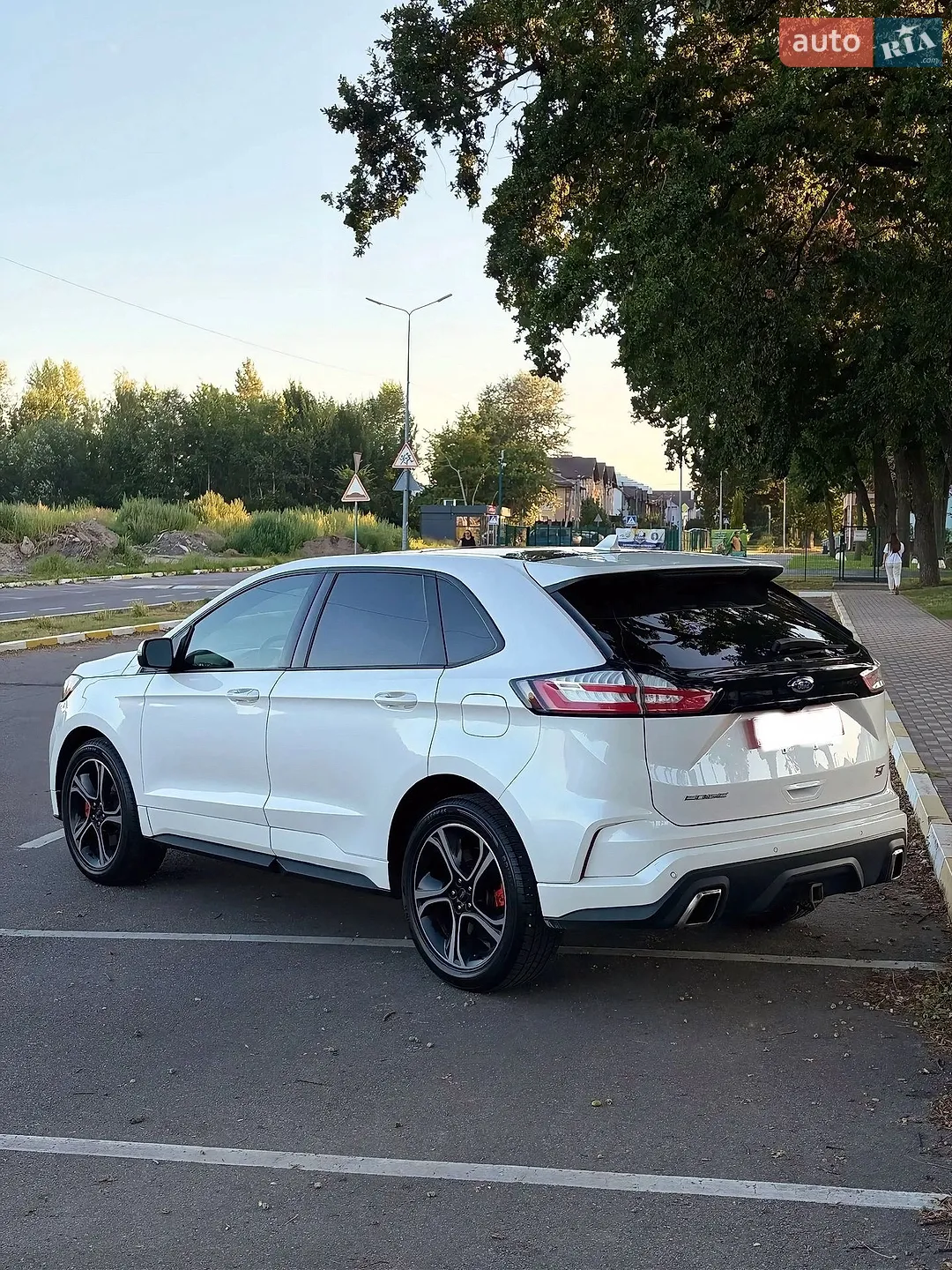 2019 Ford Edge - мініатюра 2
