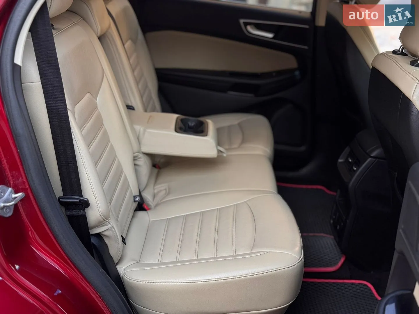 2016 Ford Edge - мініатюра 18