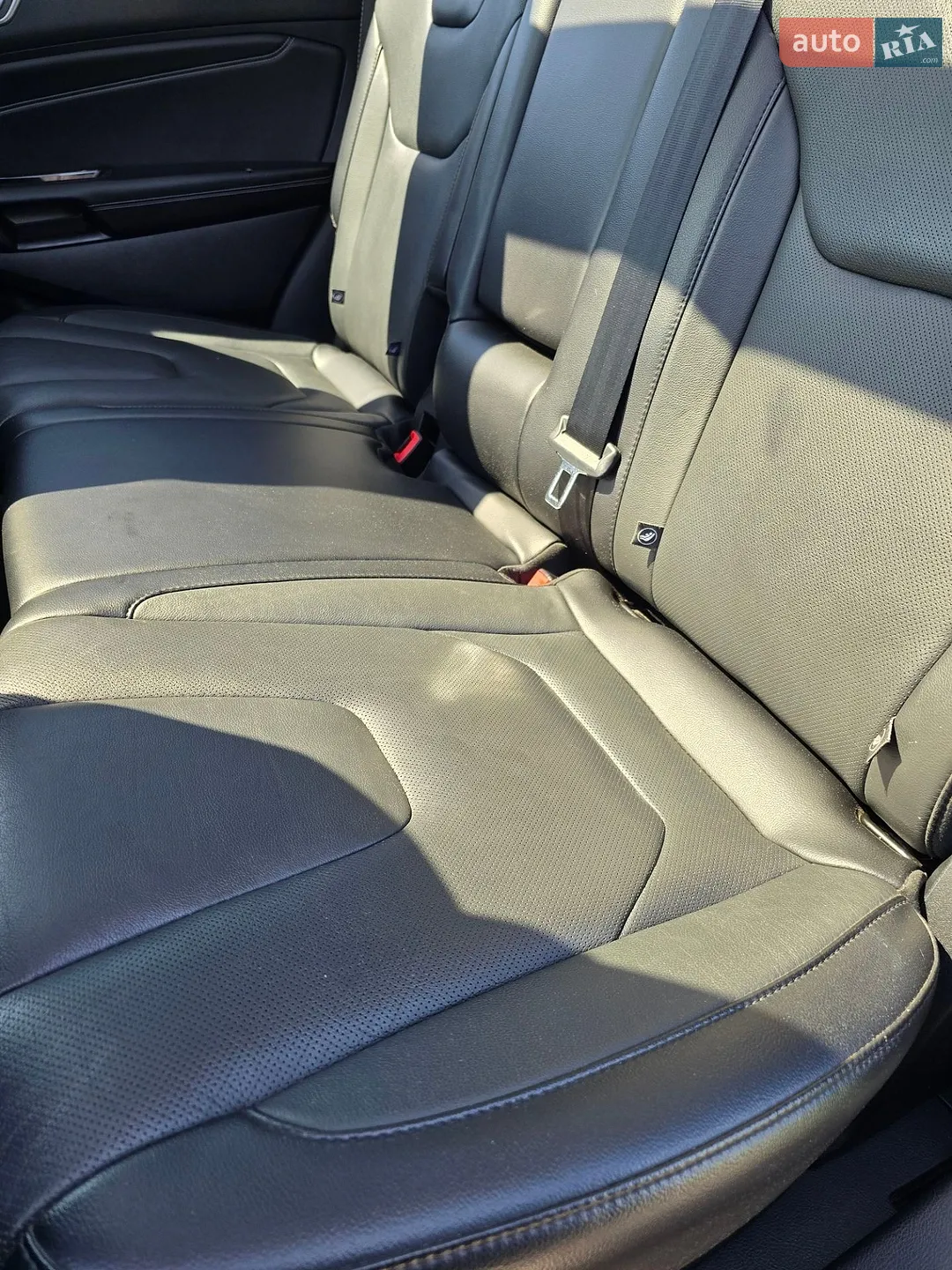 2018 Ford Edge - мініатюра 29