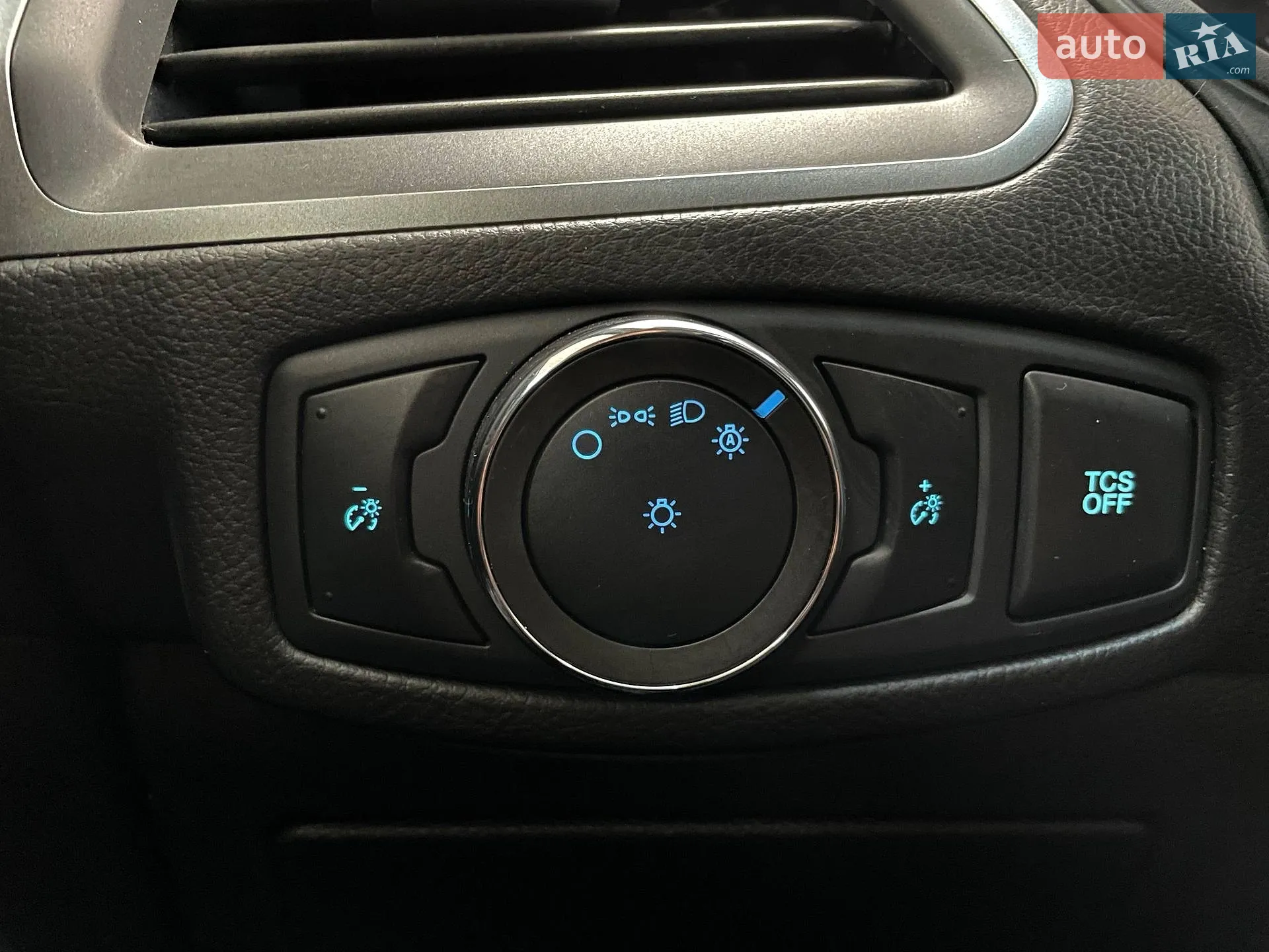 2020 Ford Edge - мініатюра 19