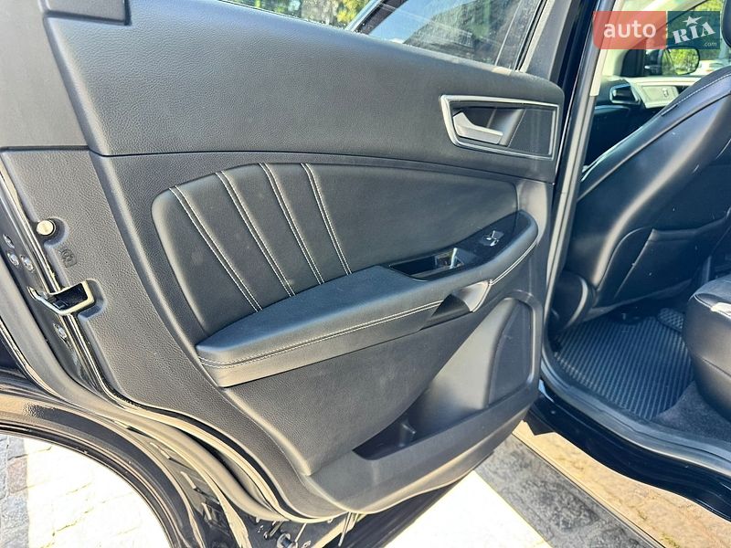 Позашляховик / Кросовер Ford Edge 2018 в Харкові