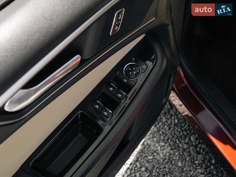 Внедорожник / Кроссовер Ford Edge 2015 в Львове