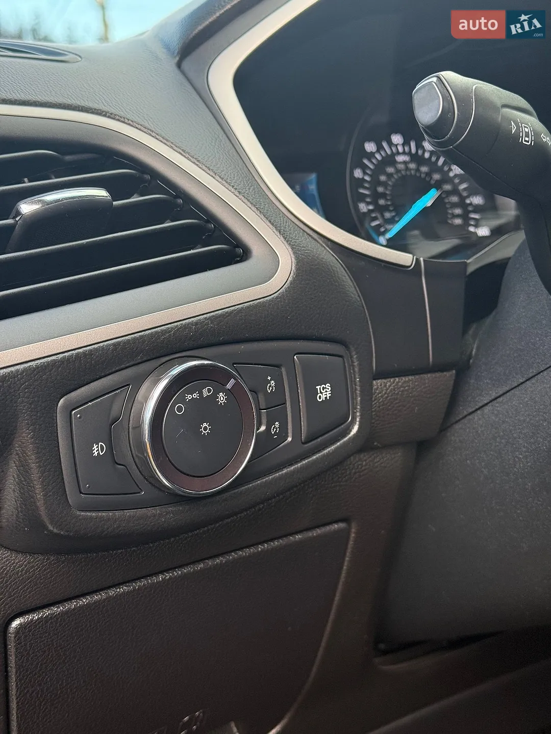 2019 Ford Edge - мініатюра 19