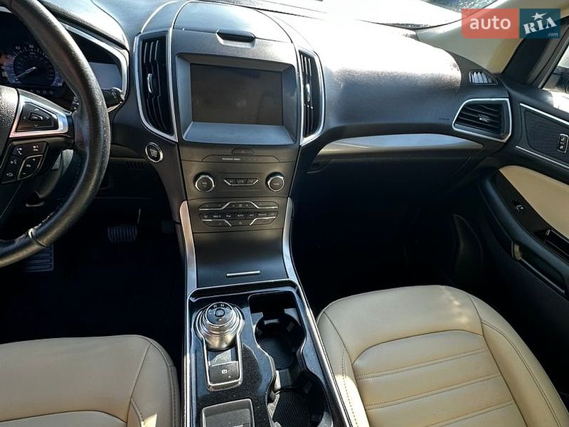 Внедорожник / Кроссовер Ford Edge 2019 в Дубно