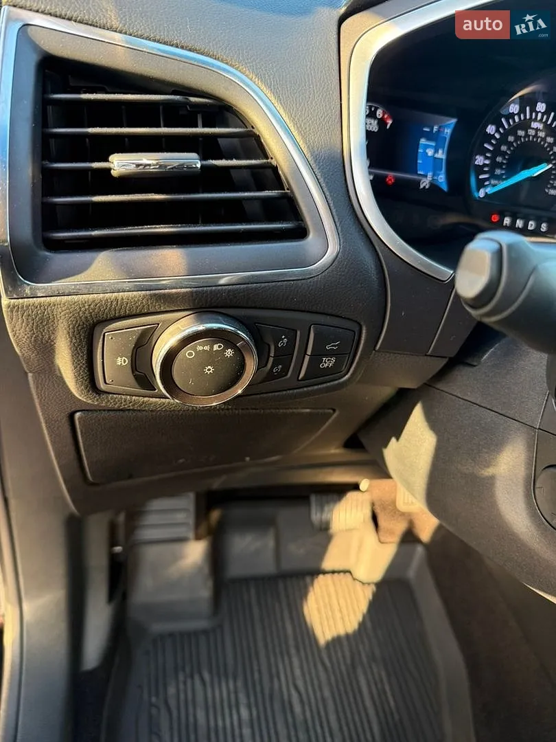 2019 Ford Edge - мініатюра 12
