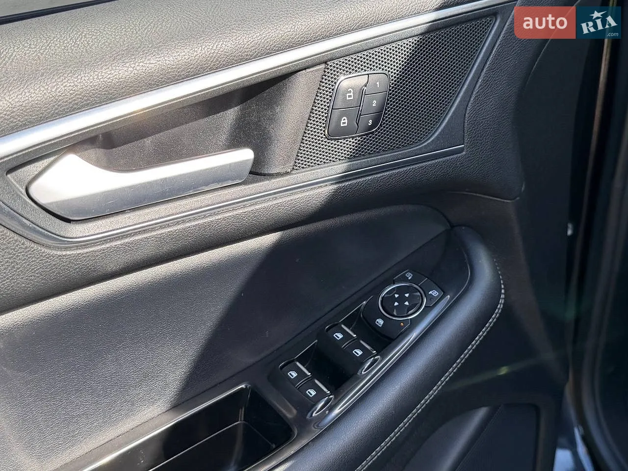 2018 Ford Edge - мініатюра 18