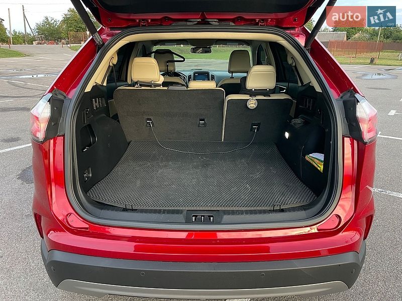 Позашляховик / Кросовер Ford Edge 2021 в Луцьку