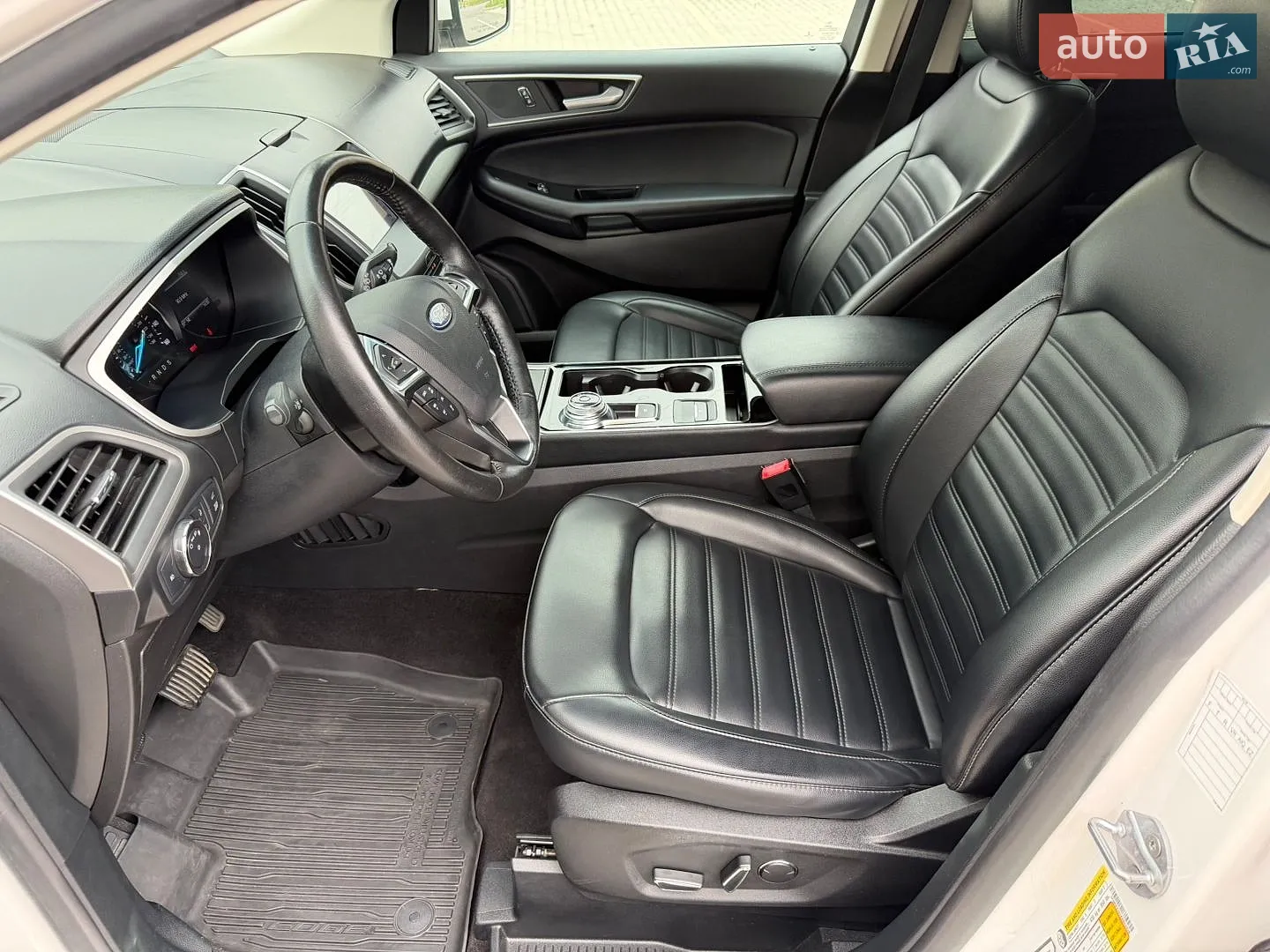 2019 Ford Edge - мініатюра 29