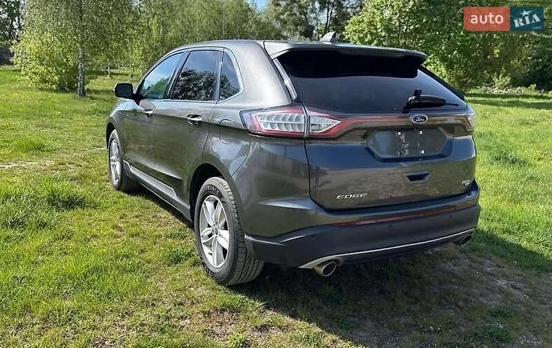 Ford Edge