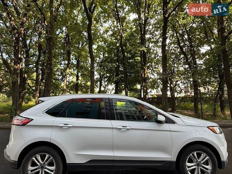 Позашляховик / Кросовер Ford Edge 2019 в Чернігові
