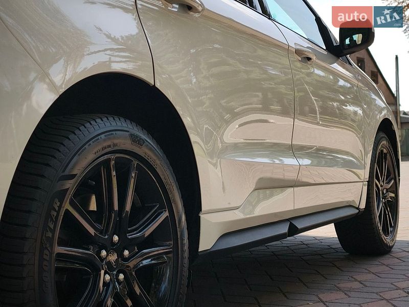 Внедорожник / Кроссовер Ford Edge 2022 в Лубнах