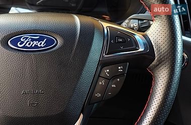 Позашляховик / Кросовер Ford Edge 2022 в Лубнах