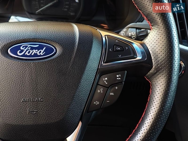 Позашляховик / Кросовер Ford Edge 2022 в Лубнах