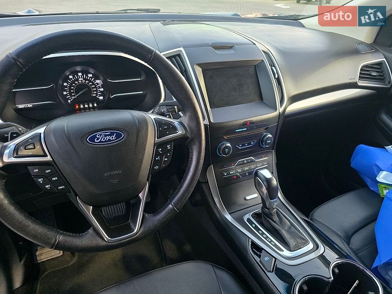 Позашляховик / Кросовер Ford Edge 2018 в Кременчуці