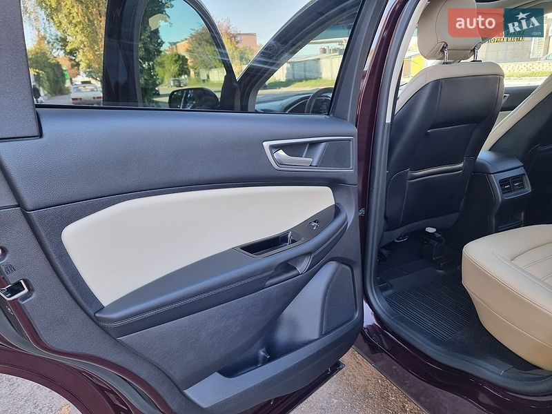 Позашляховик / Кросовер Ford Edge 2019 в Житомирі
