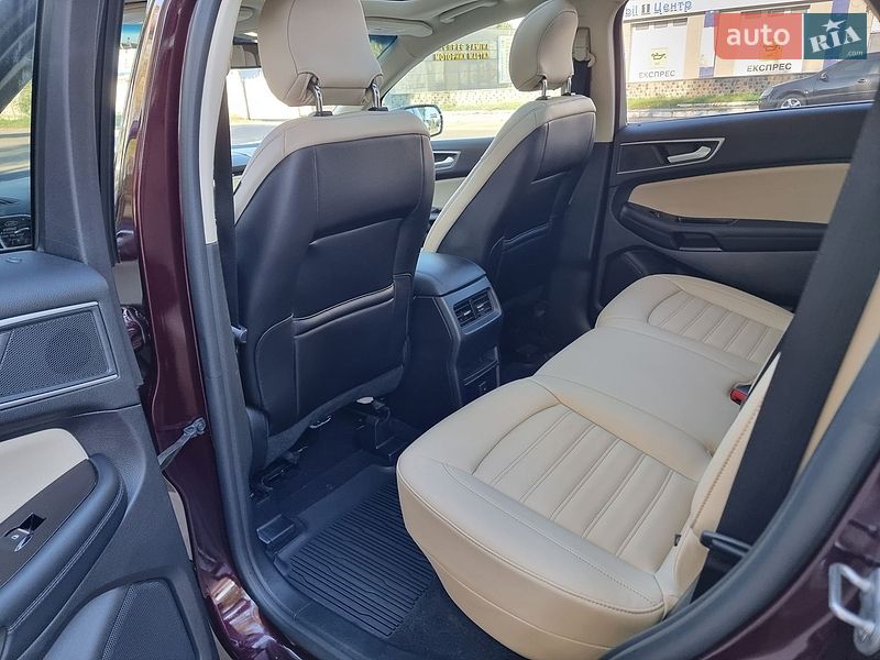 Позашляховик / Кросовер Ford Edge 2019 в Житомирі