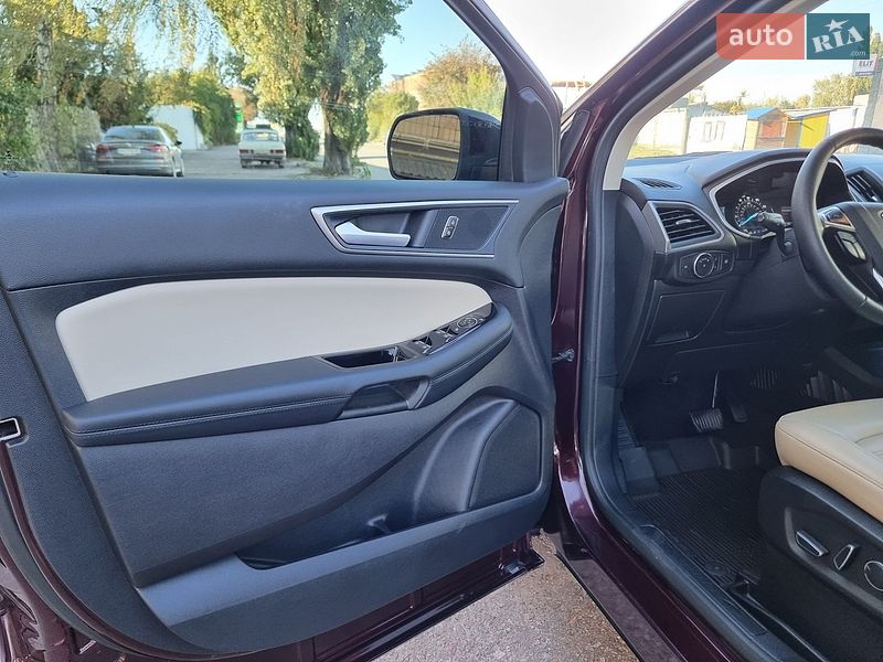 Позашляховик / Кросовер Ford Edge 2019 в Житомирі