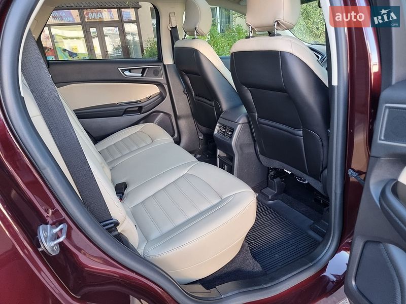 Позашляховик / Кросовер Ford Edge 2019 в Житомирі
