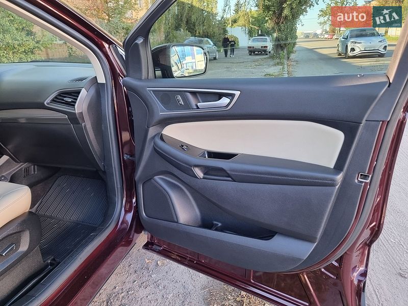 Позашляховик / Кросовер Ford Edge 2019 в Житомирі