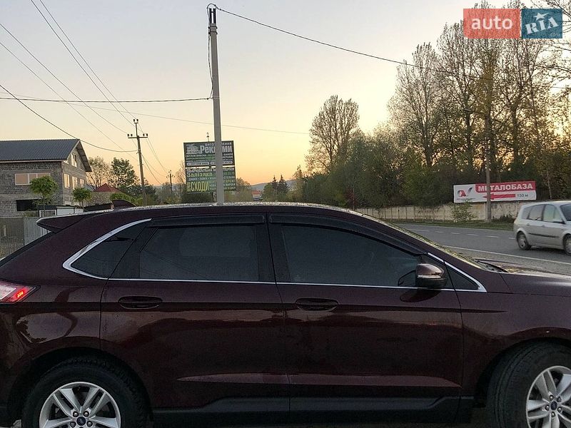 Позашляховик / Кросовер Ford Edge 2017 в Надвірній