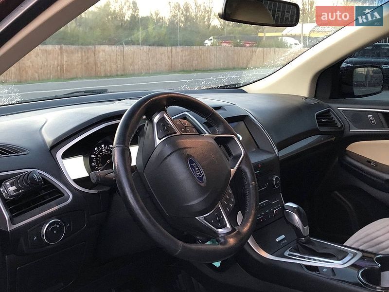 Позашляховик / Кросовер Ford Edge 2017 в Надвірній